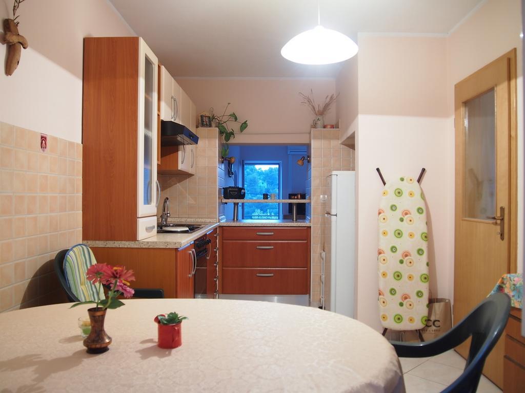 Holiday Home Oliva Bilice Bagian luar foto